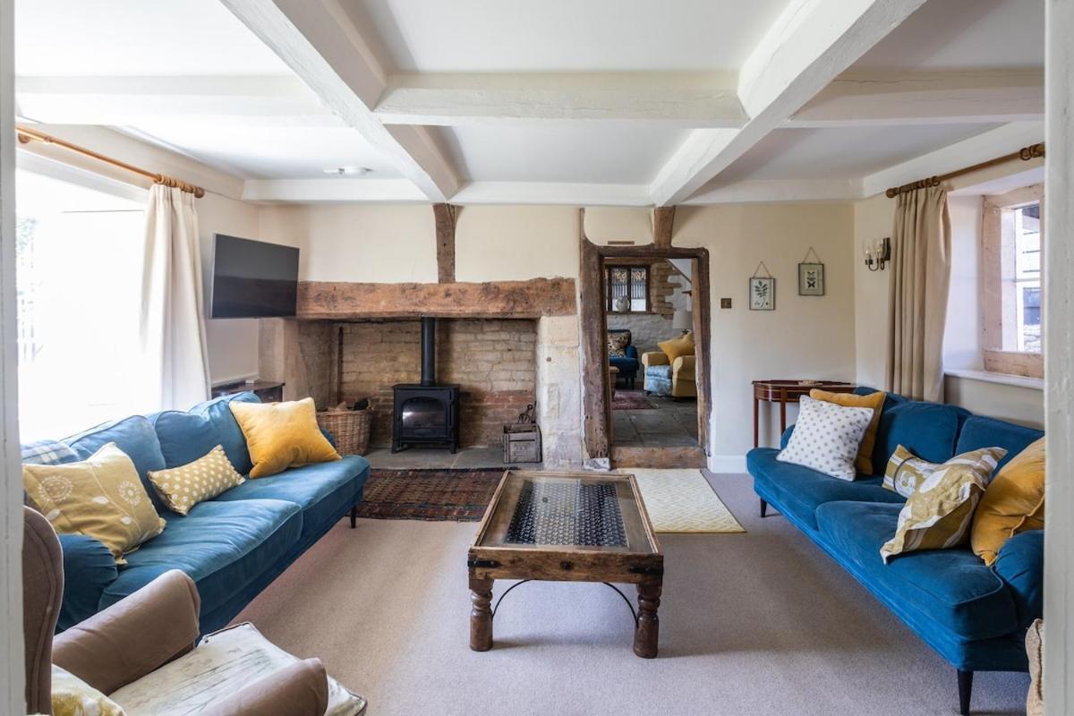 Beautiful Cotswold Farmhouse With Hot Tub Manchester Zewnętrze zdjęcie